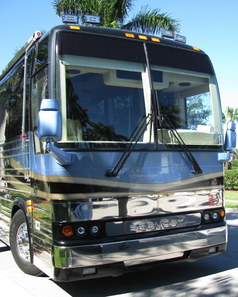 2001 Prevost Thompson XLII For Sale