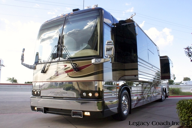 2003 Prevost Country Coach XLII