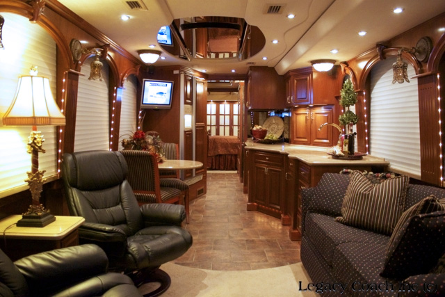 2003 Prevost Country Coach XLII