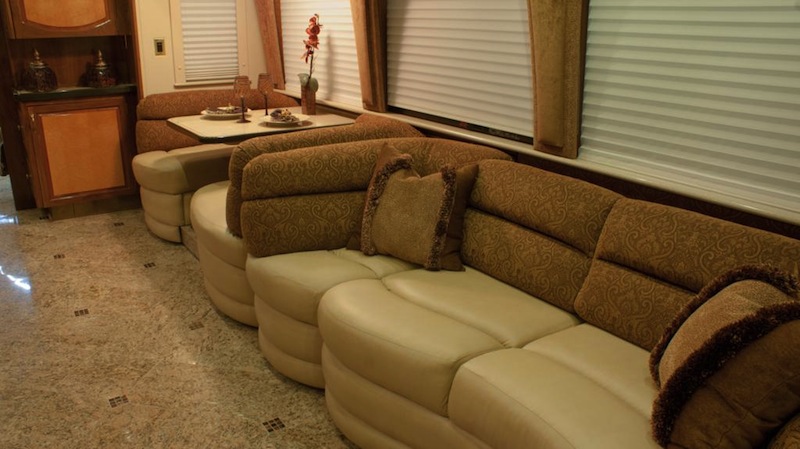 2003 Prevost Royale XLII For Sale