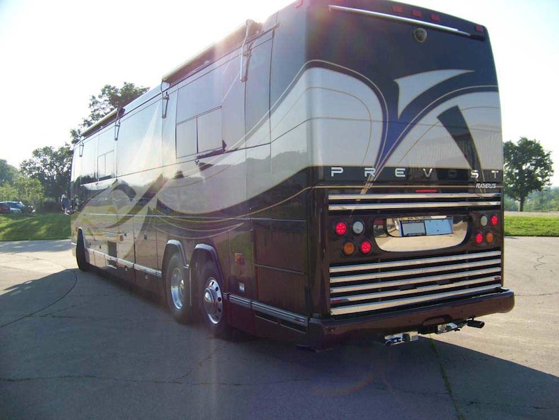 2003 Prevost Vantare H3-45 For Sale