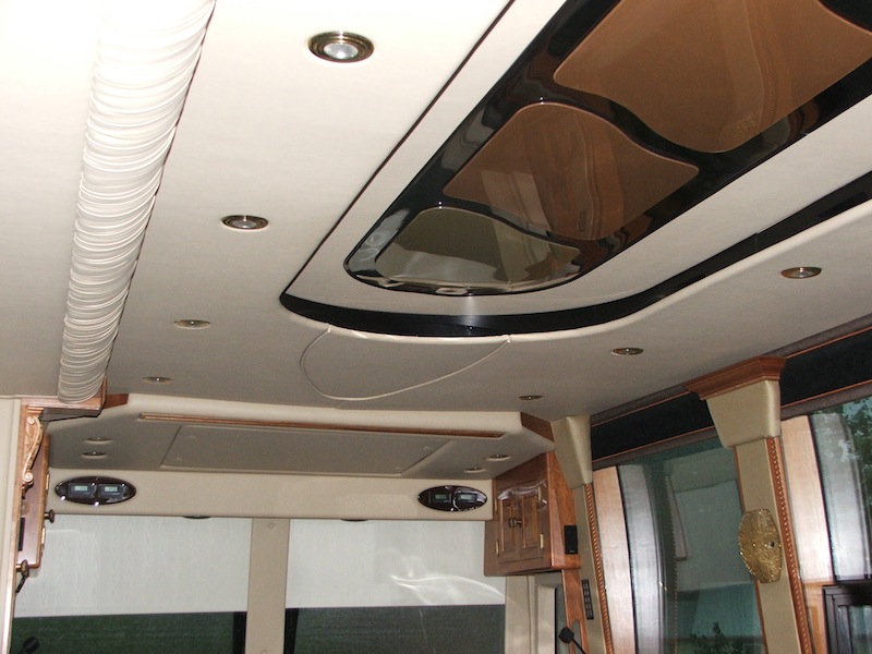 2005 Prevost Royale XLII For Sale