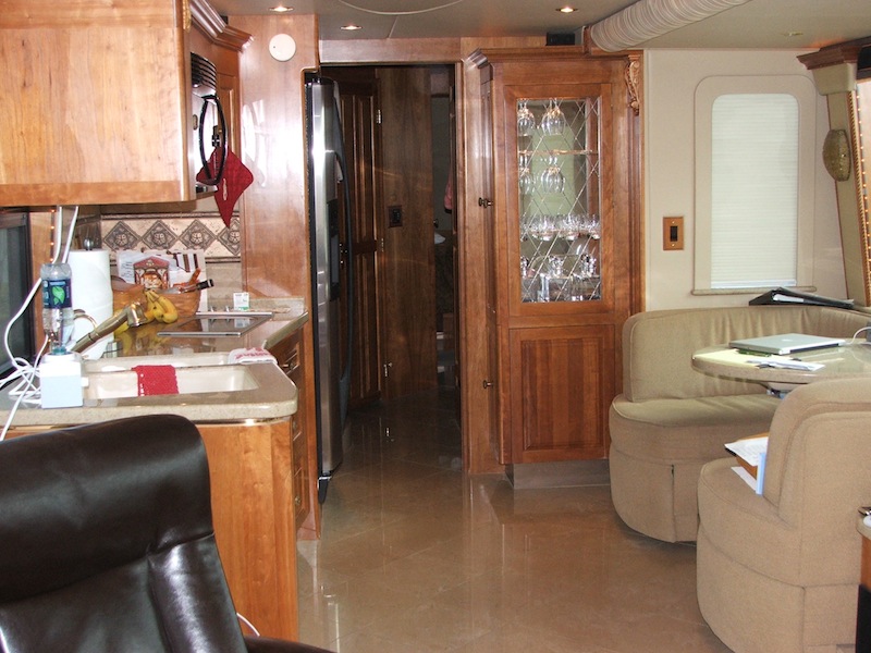 2005 Prevost Royale XLII For Sale