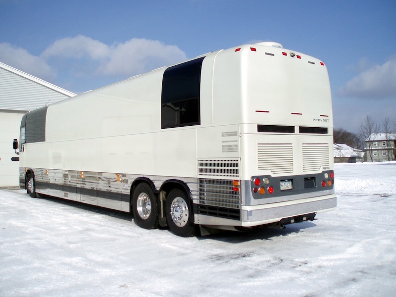 2005 Prevost XLII For Sale