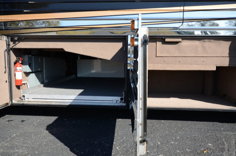 2006 Prevost Marathon XLII For Sale