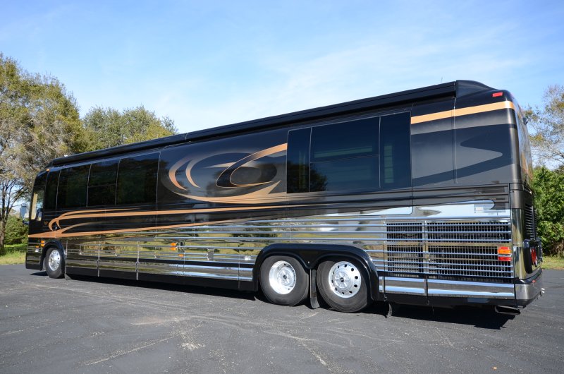 2006 Prevost Marathon XLII For Sale