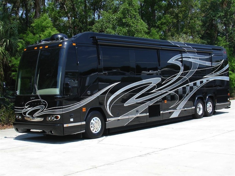 2007 Prevost Featherlite H3-45 For Sale