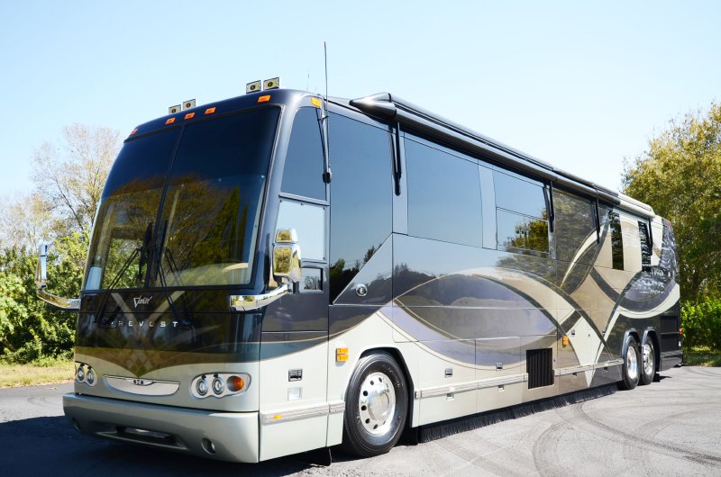 2007 Prevost Featherlite H3-45 For Sale