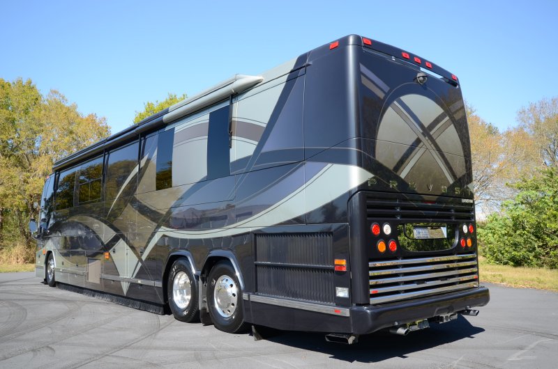 2007 Prevost Featherlite H3-45 For Sale