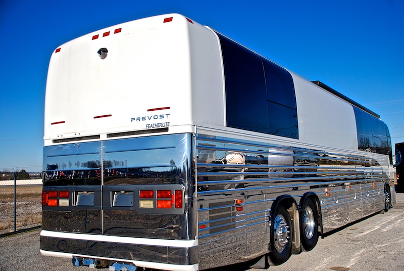 2007 Prevost Featherlite XLII For Sale