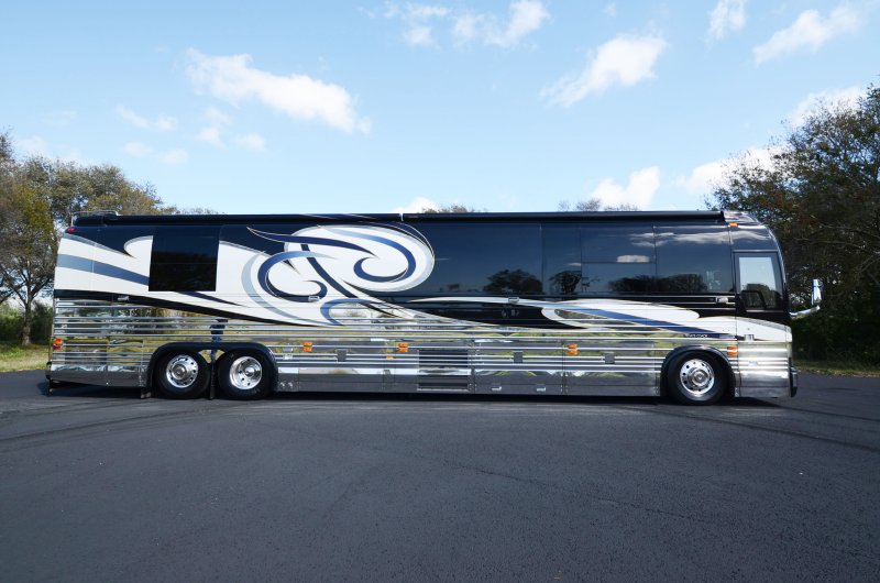 2008 Prevost Liberty XLII For Sale